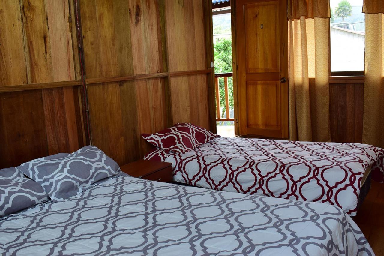 Hostal Los Farolitos Mindo Zewnętrze zdjęcie